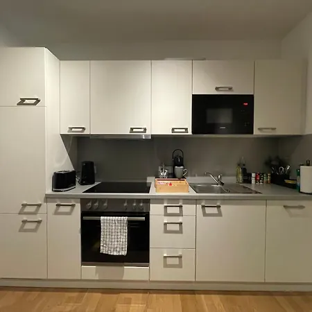 Luxerioeses Penthouse Am Ber Flughafen Apartamento *