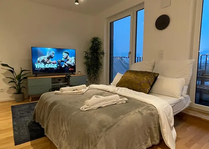 Luxerioeses Penthouse Am Ber Flughafen 아파트 *