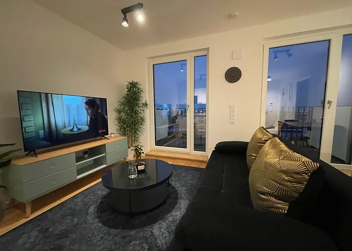 Luxerioeses Penthouse Am Ber Flughafen 아파트 *